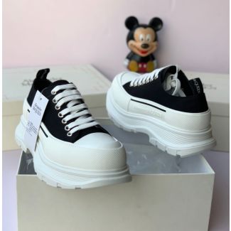 Low Cut Alexander MCQueen Sneakers